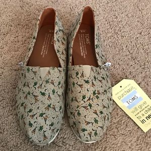 ❌SOLD❌❗️LAST PAIR❗️NWT TOMS Women’s Classics